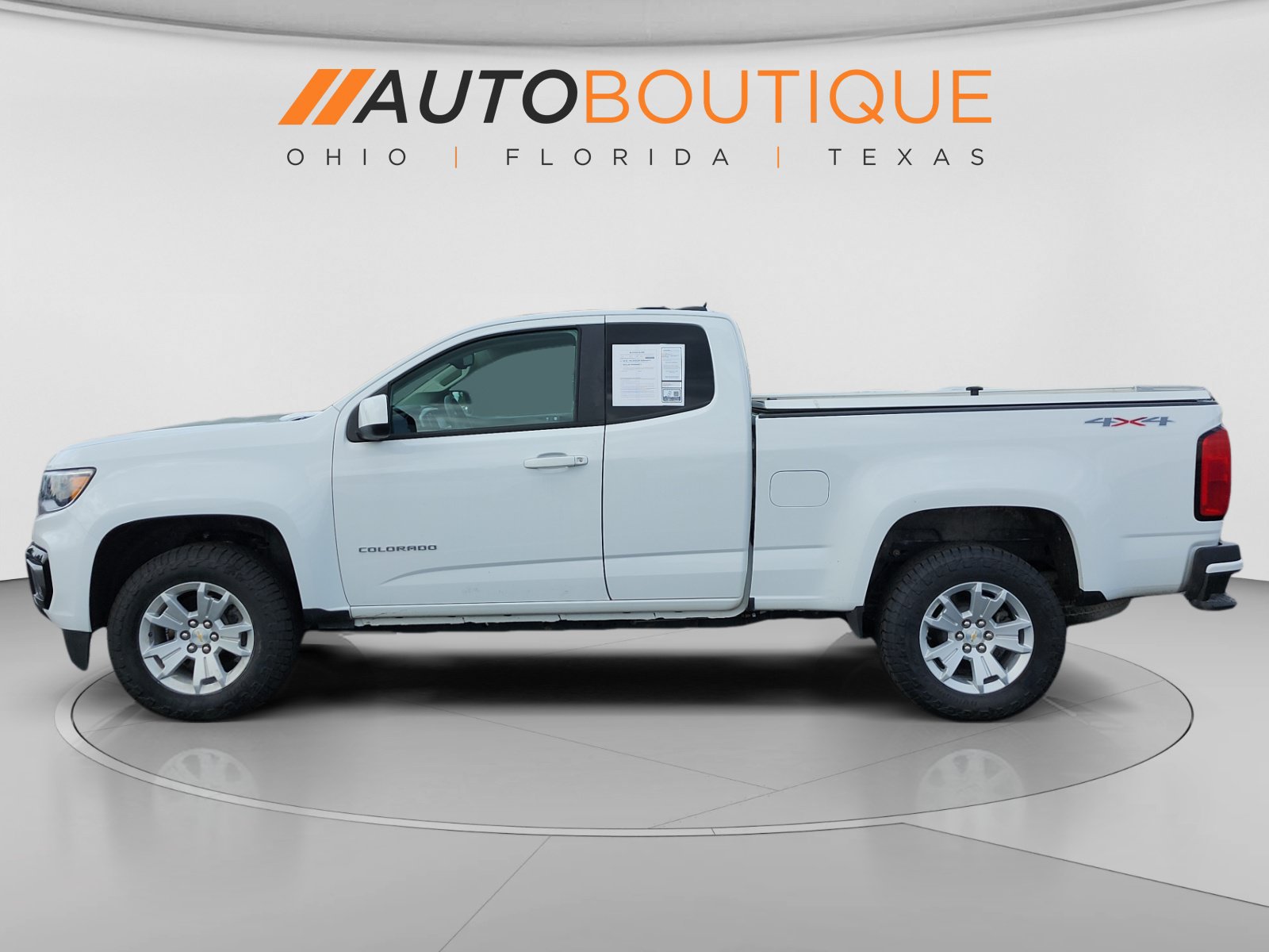 Used 2022 Chevrolet Colorado LT w/ Fleet Safety Package AWD/4WD image 2