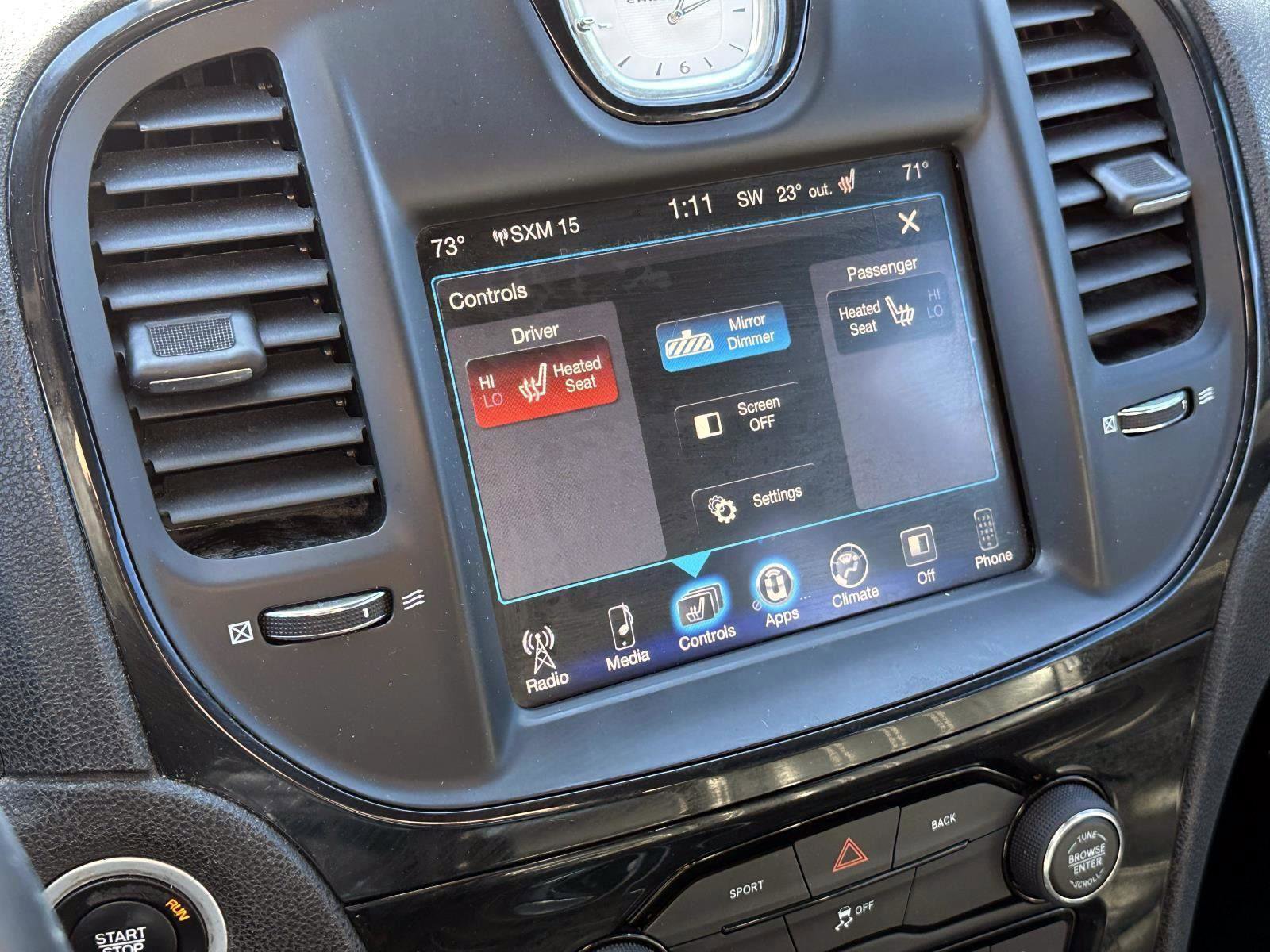 Used 2016 Chrysler 300 S image 25