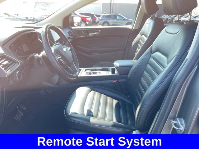 Used 2023 Ford Edge SEL w/ Convenience Package image 9