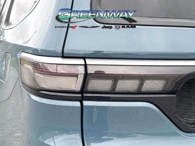 Used 2026 Jeep Grand Wagoneer 4WD w/ HD Trailer Tow Package image 34