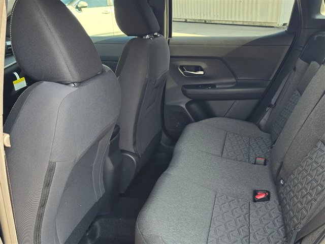 New 2027 Nissan Kicks SV FWD image 11