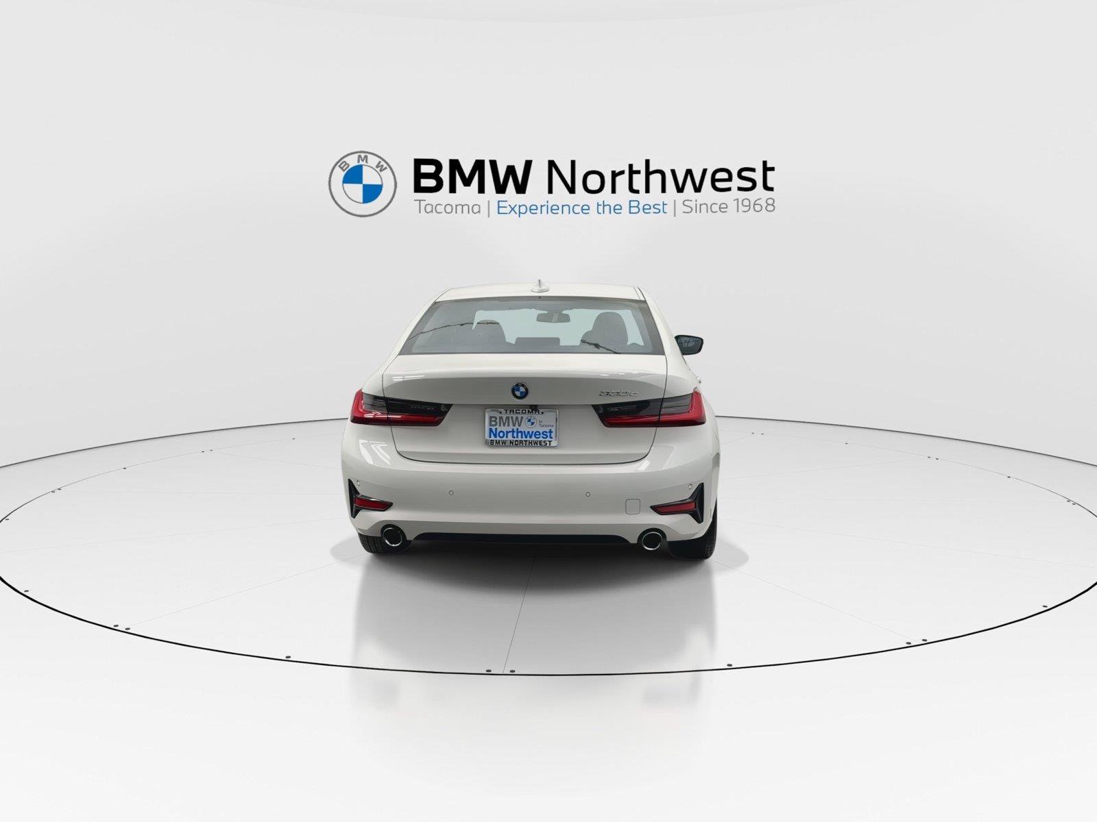 Used 2021 BMW 330e w/ Convenience Package RWD image 2