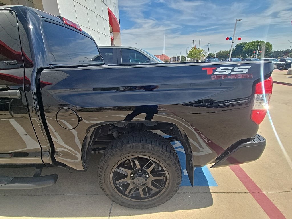 Used 2021 Toyota Tundra SR5 RWD image 9