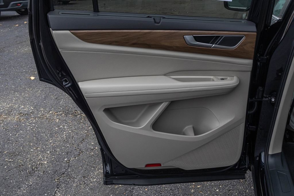 New 2026 Volkswagen Atlas SE image 36