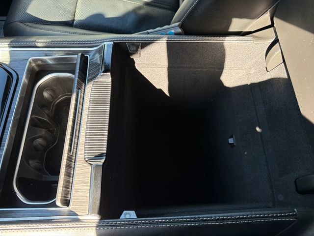 Used 2024 Jeep Wagoneer L Series II w/ Flexible Seating Group AWD/4WD image 21