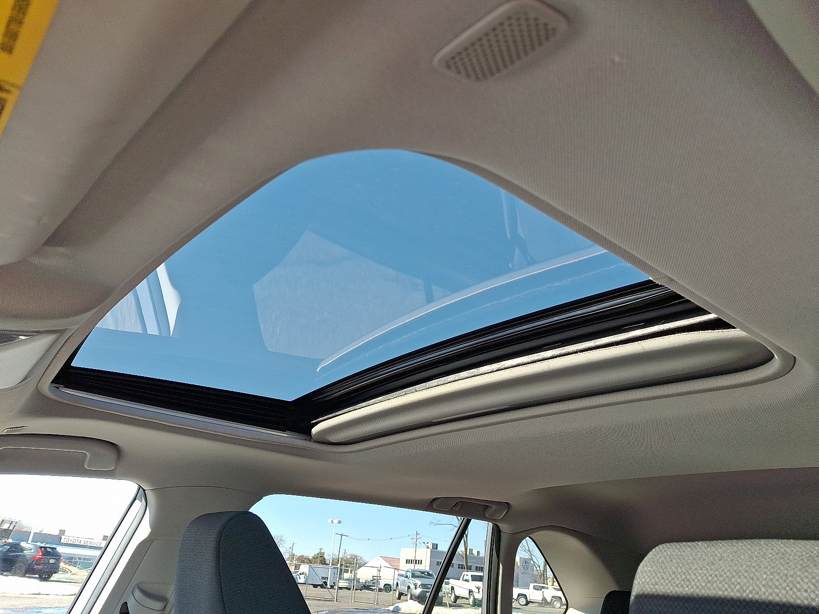 Certified 2024 Toyota RAV4 XLE w/ Convenience Package image 15