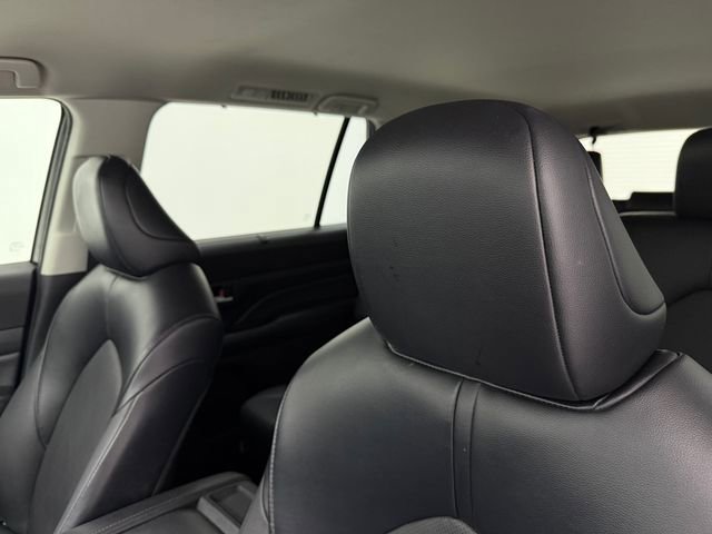 Used 2024 Toyota Grand Highlander AWD image 25