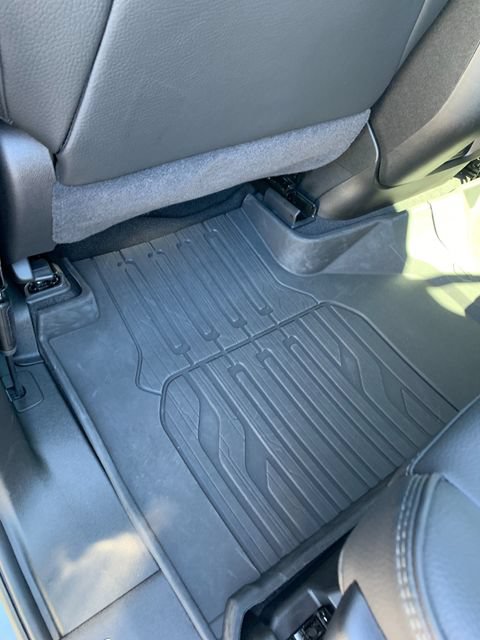 Used 2026 GMC Yukon Denali w/ LPO, Floor Liner Package AWD/4WD image 18