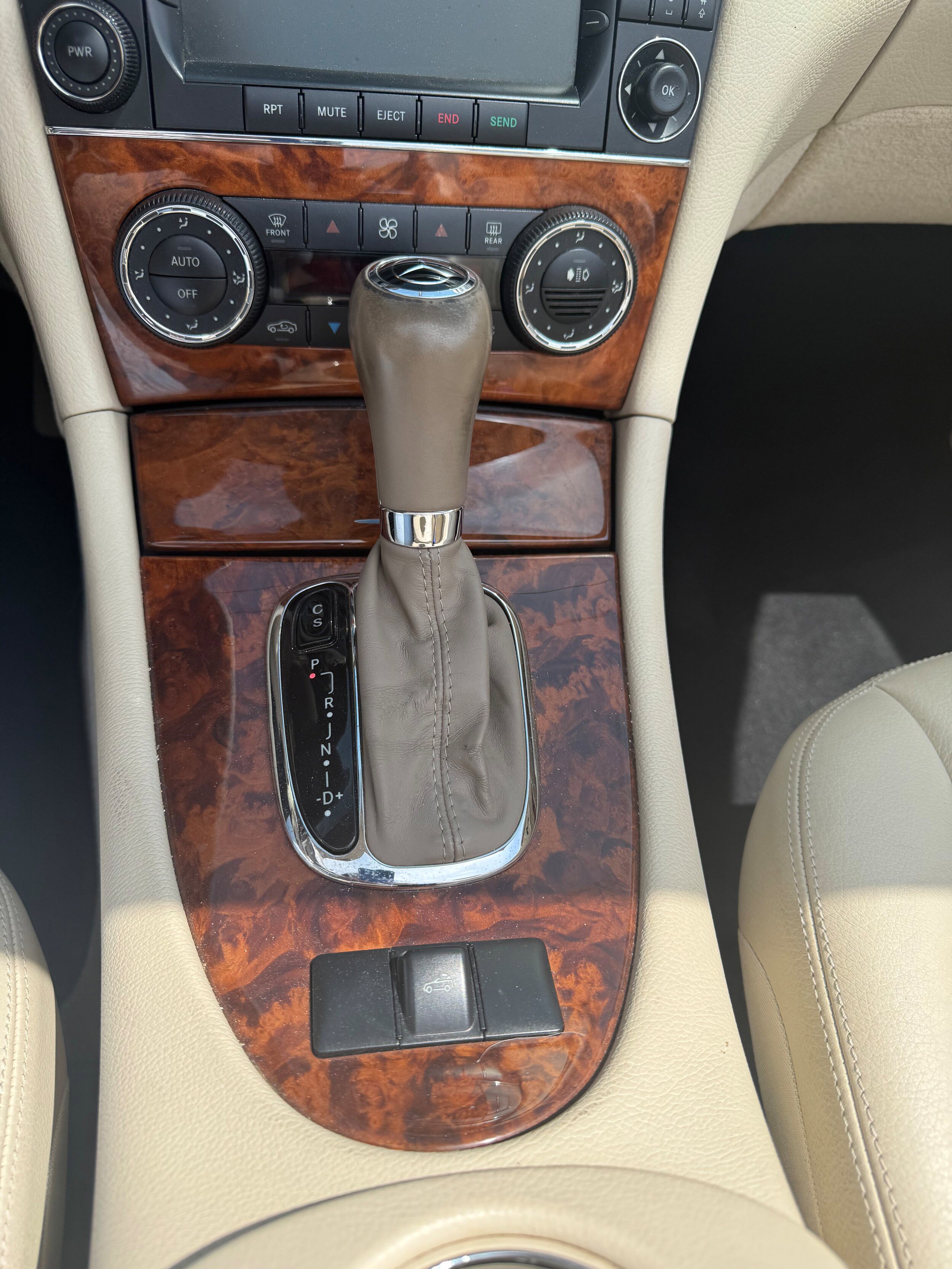 Used 2006 Mercedes-Benz CLK 500 Cabriolet image 14