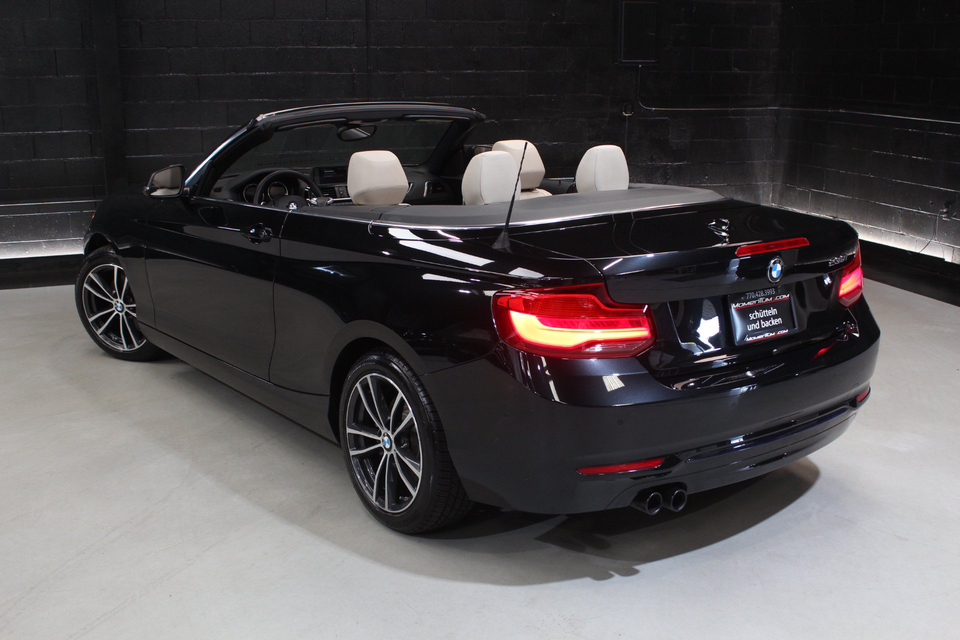 Used 2018 BMW 230i Convertible RWD image 14