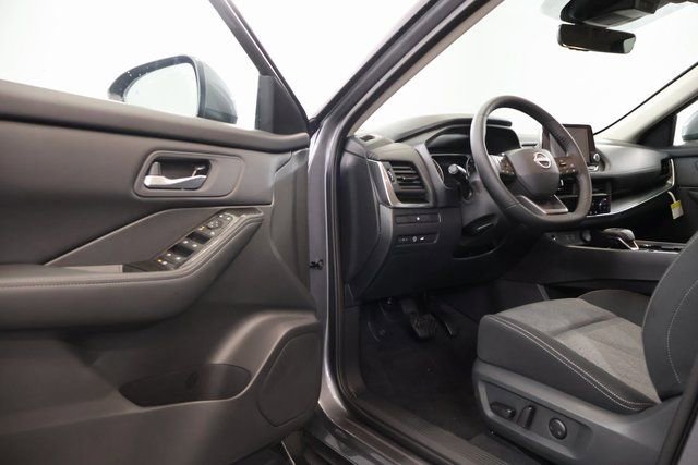 New 2026 Nissan Rogue SV w/ Cold Weather Package image 8