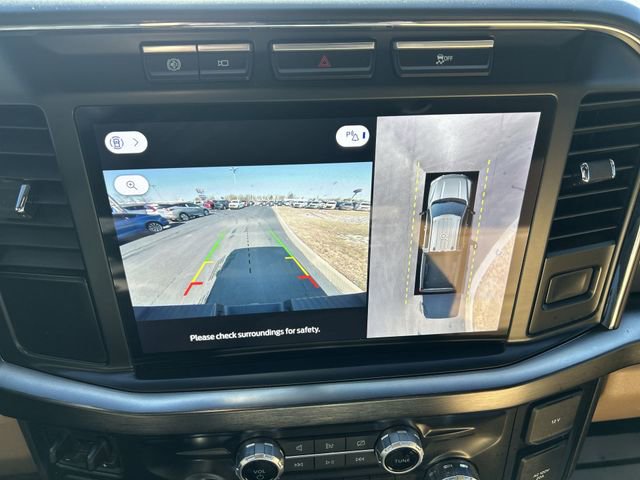 Used 2024 Ford F350 Lariat w/ Chrome Package image 23