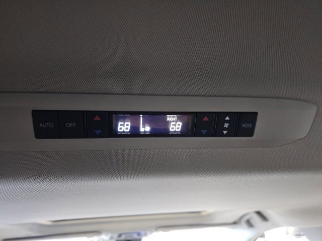 Certified 2023 Toyota Sienna XLE w/ XLE Plus Package AWD/4WD image 31