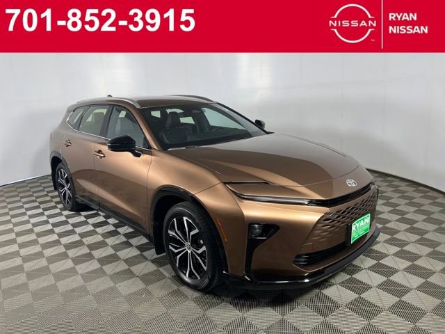 Used 2025 Toyota Crown Signia