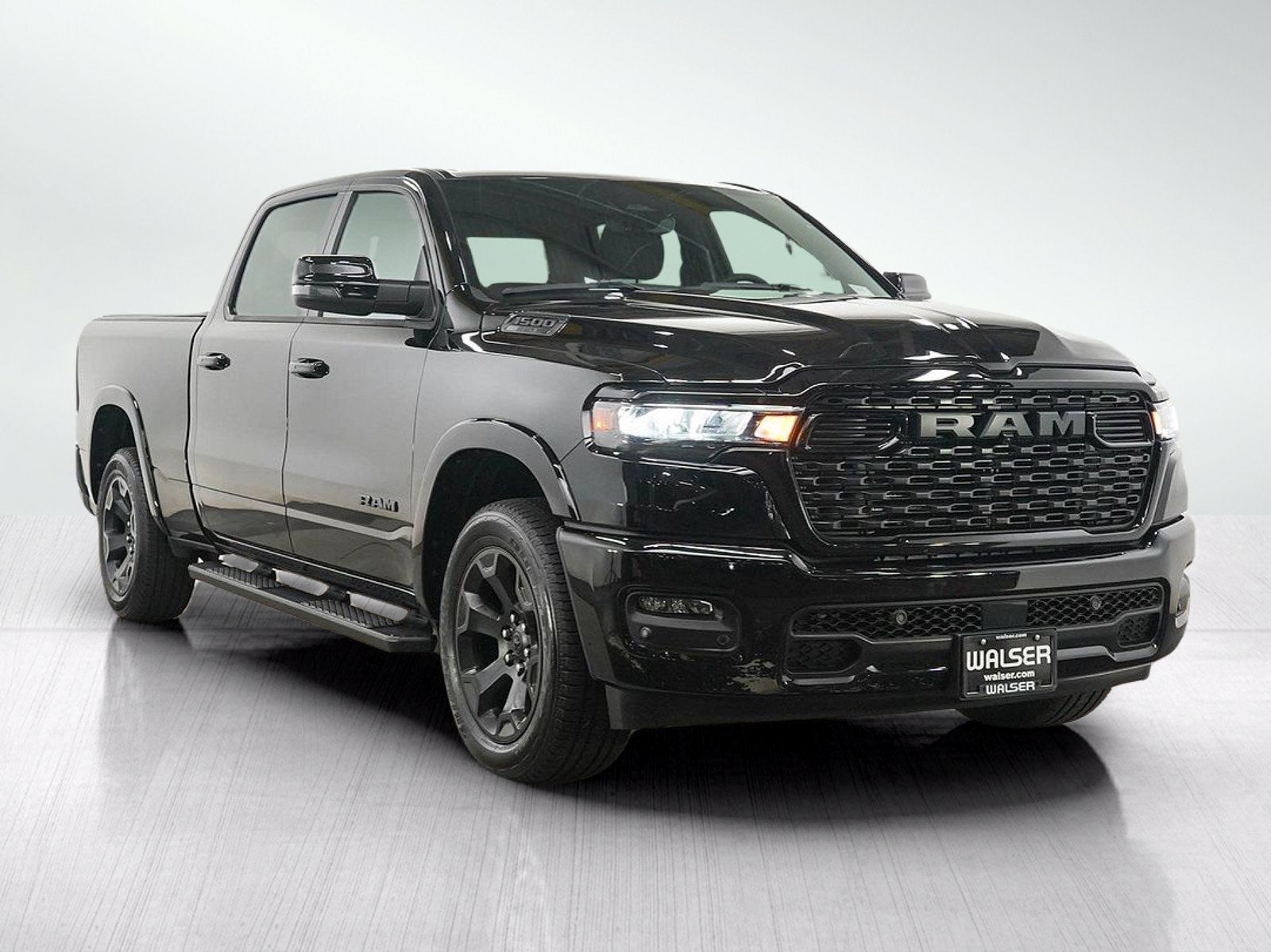 Used 2025 RAM 1500 Big Horn AWD/4WD image 7