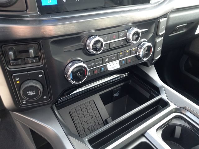 New 2026 Ford F250 Lariat w/ Lariat Ultimate Package AWD/4WD image 17