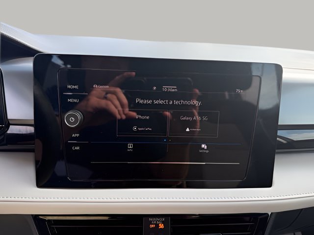 Certified 2025 Volkswagen Taos S AWD/4WD image 19