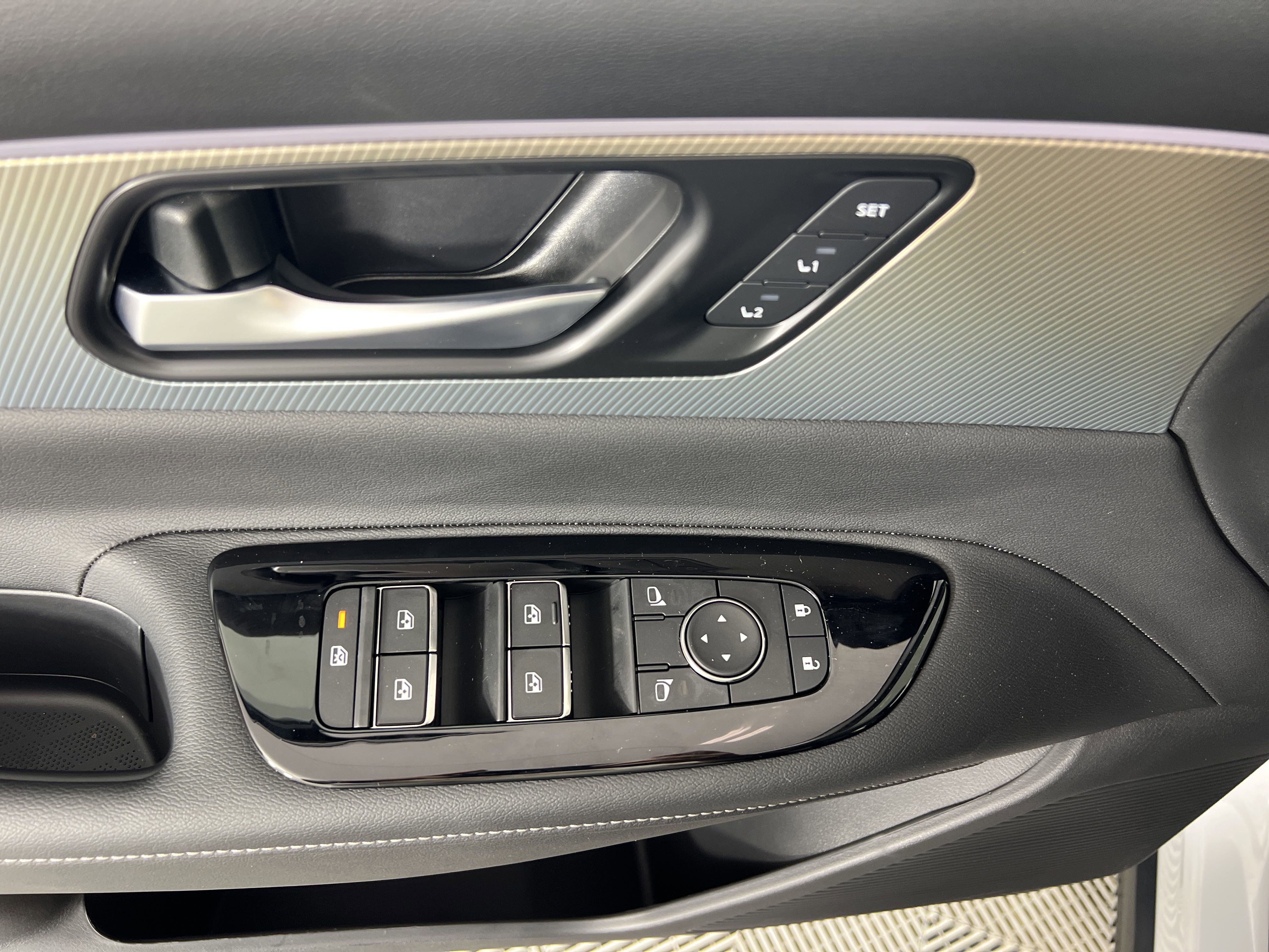 New 2025 Nissan Murano SL w/ Cargo Package image 9