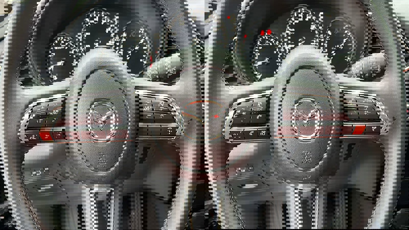 Certified 2025 MAZDA CX-30 AWD 2.5 S w/ Preferred Package image 11