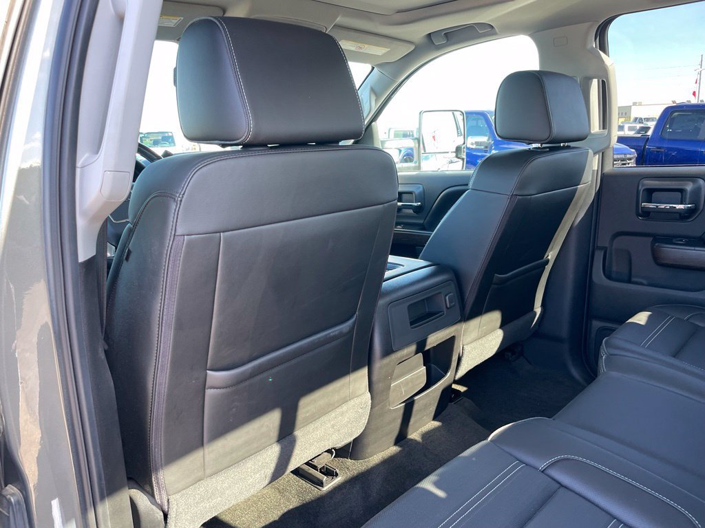 Used 2017 GMC Sierra 3500 Denali w/ Duramax Plus Package AWD/4WD image 44