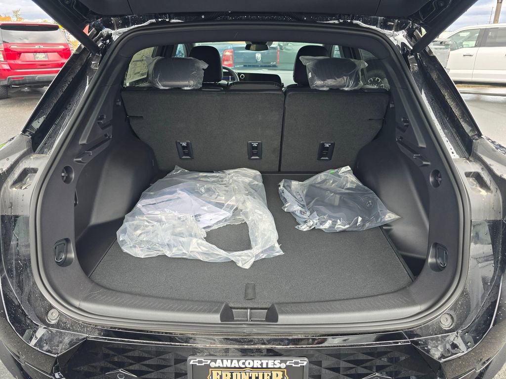 New 2026 Chevrolet Equinox EV RS image 16