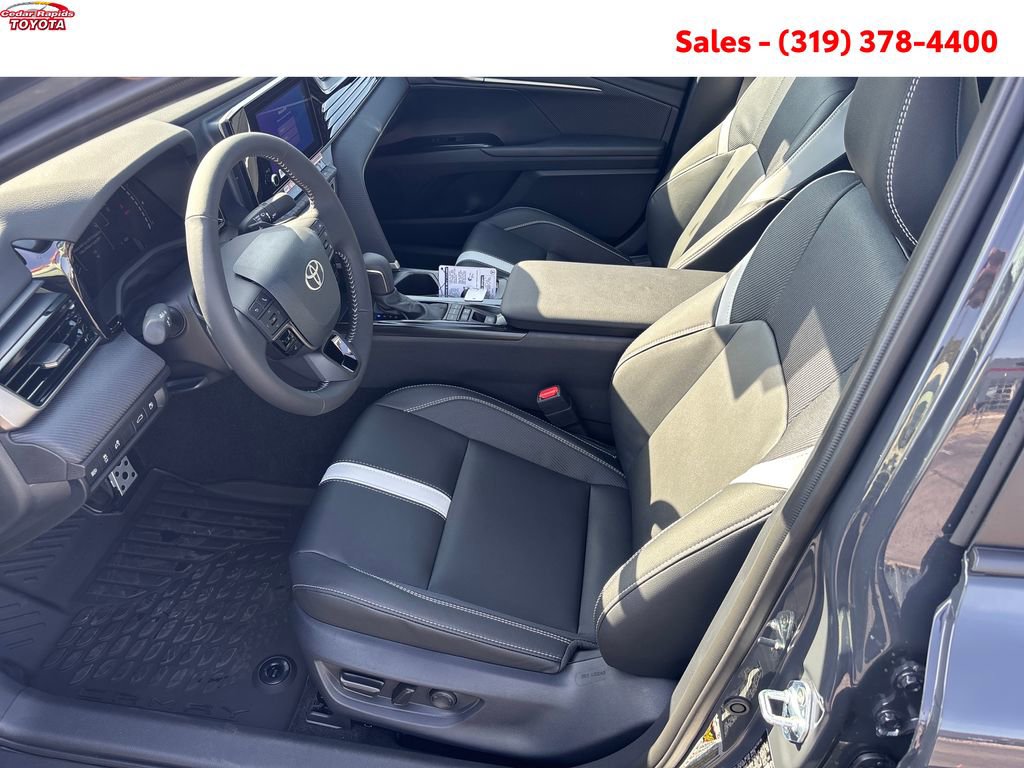 New 2026 Toyota Camry Hybrid image 9