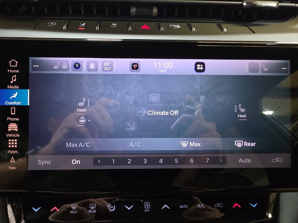 New 2027 Jeep Grand Cherokee 4WD image 25