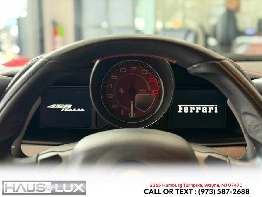 Used 2013 Ferrari 458 Italia Coupe RWD image 35