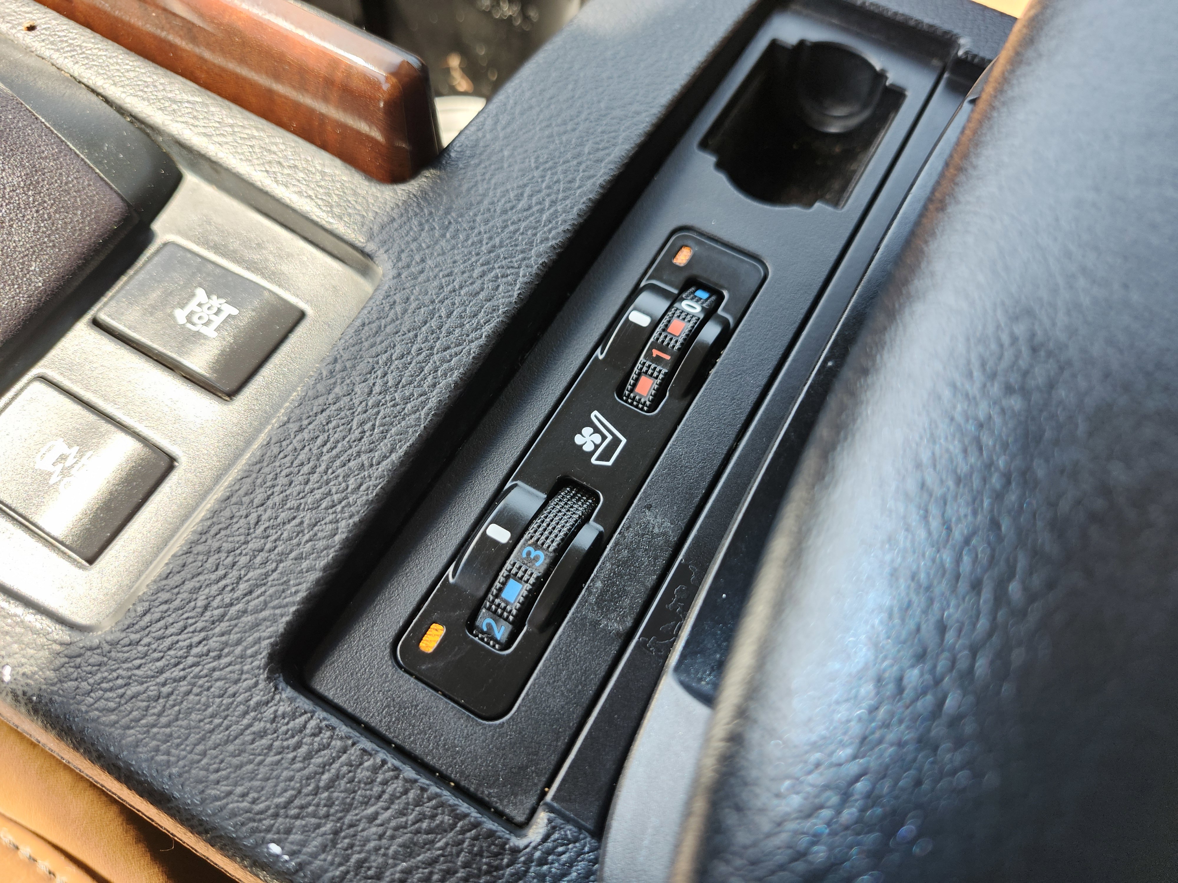 Used 2015 Lexus RX 350 AWD image 12