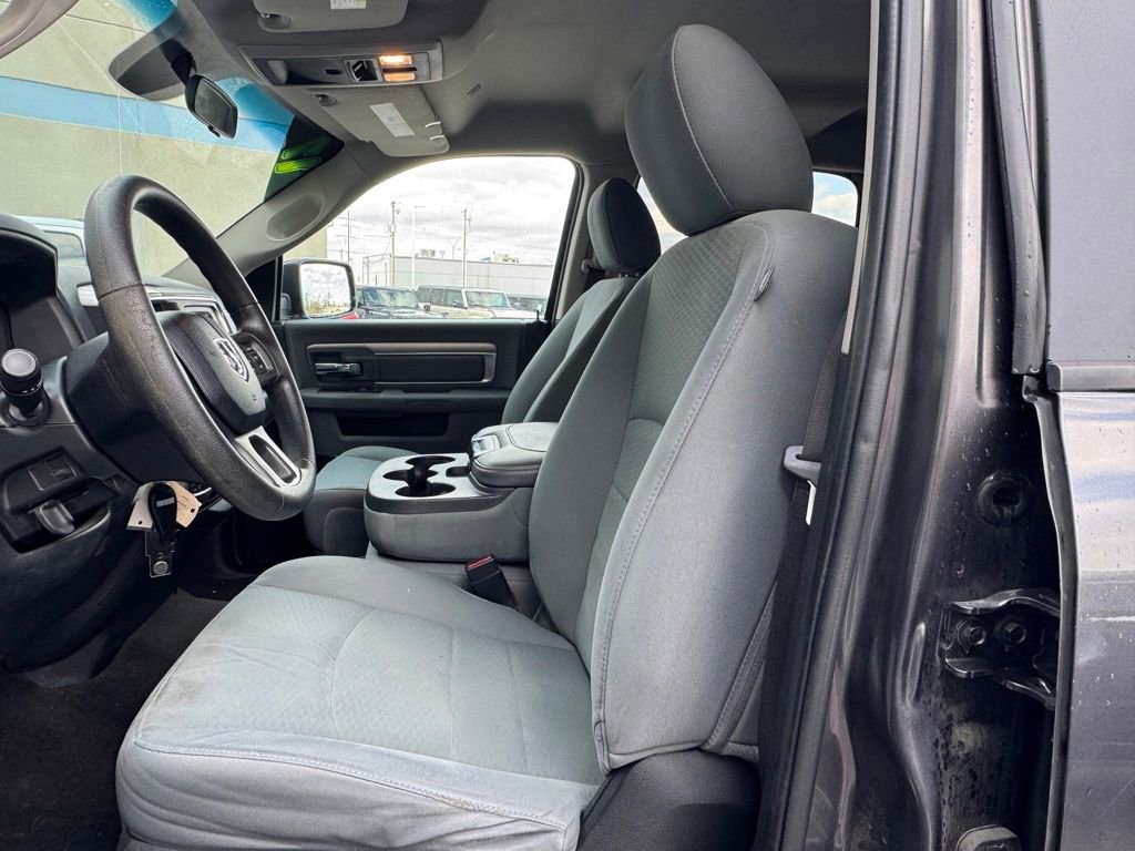 Used 2017 RAM 1500 Classic SLT image 16