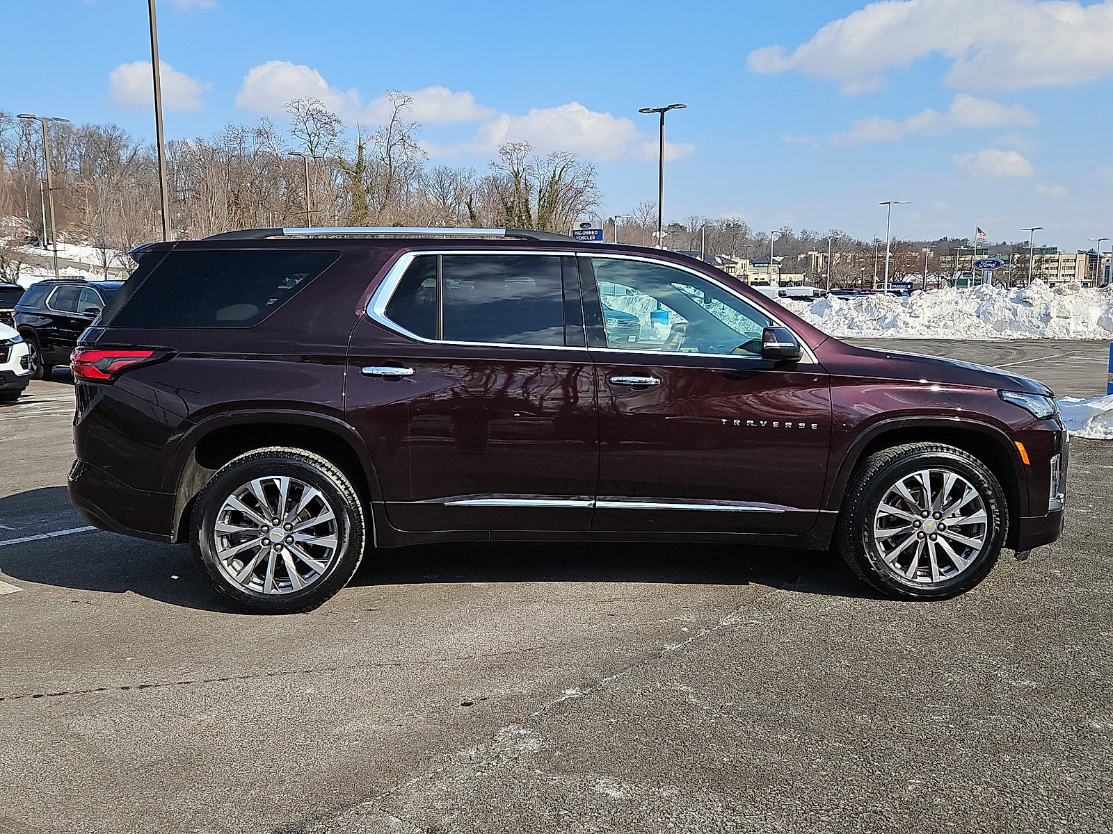 Used 2022 Chevrolet Traverse Premier image 7