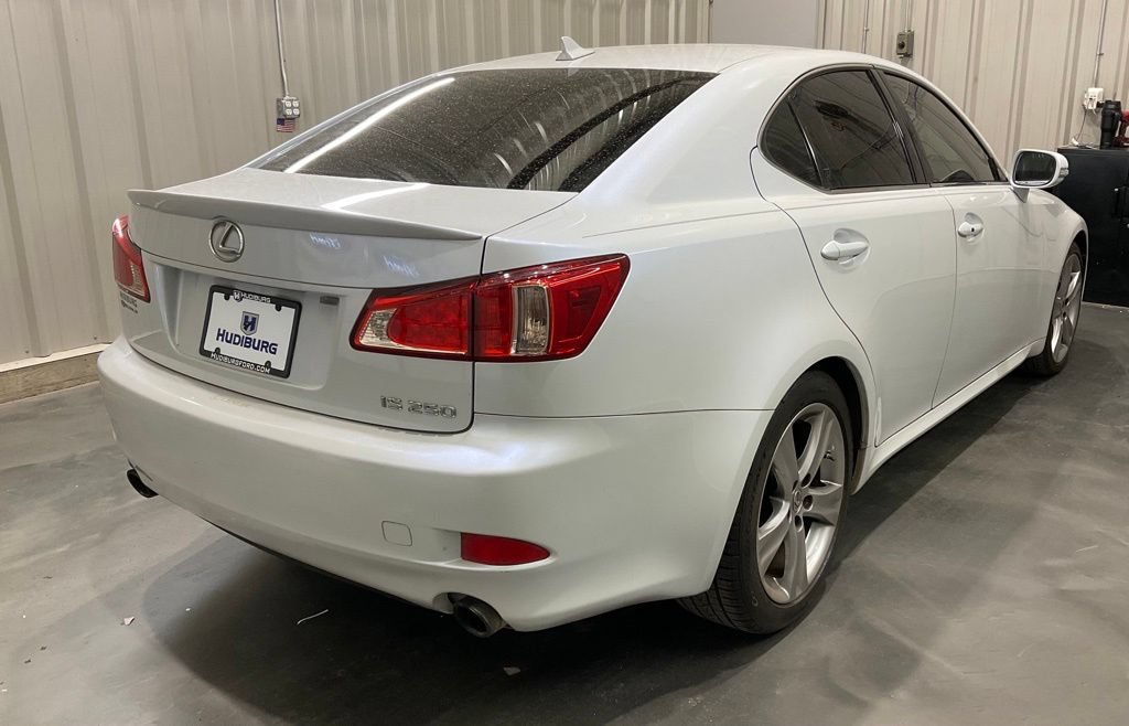 Used 2011 Lexus IS 250 w/ Premium Pkg Value Edition RWD image 21