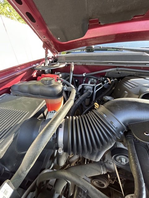 Used 2010 Chevrolet Suburban LT image 20