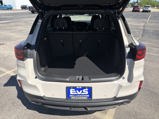 New 2026 Chevrolet TrailBlazer RS w/ Convenience Package AWD/4WD image 32