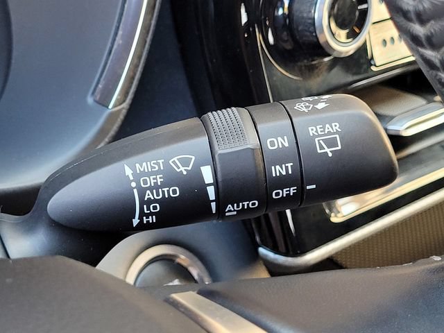 Used 2021 Toyota Highlander Platinum AWD/4WD image 31