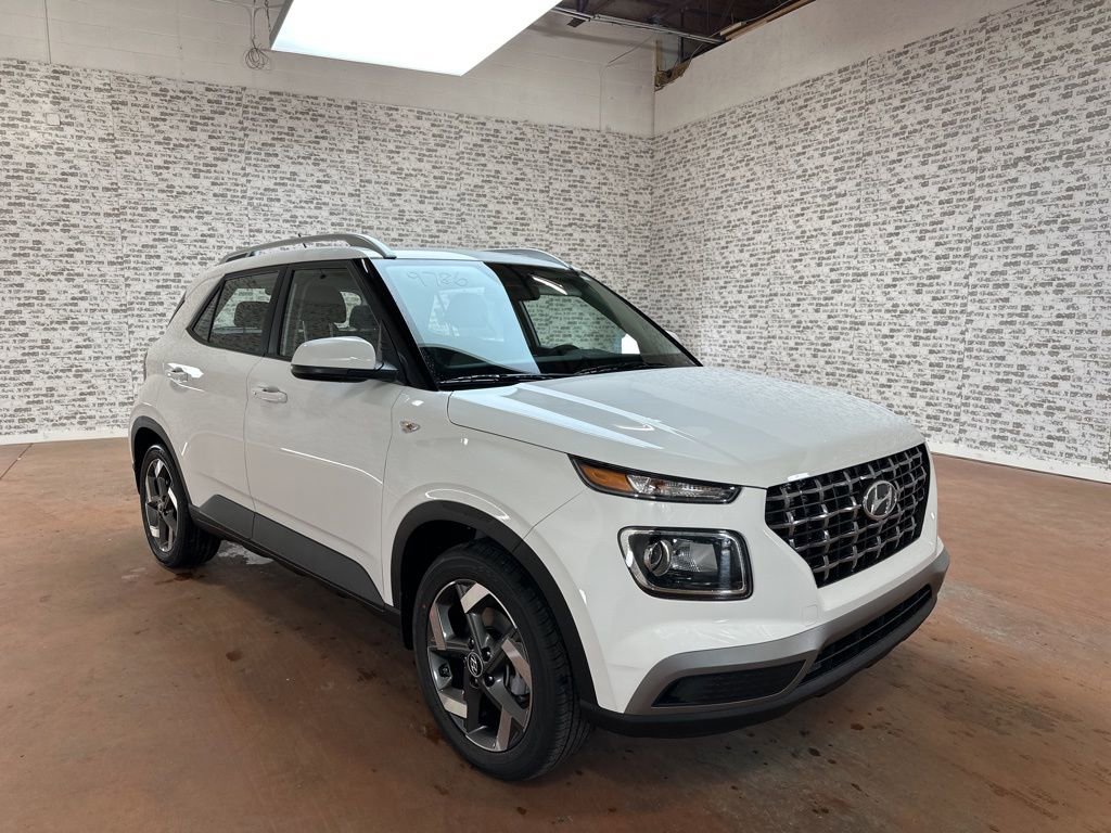 New 2026 Hyundai Venue SEL image 1