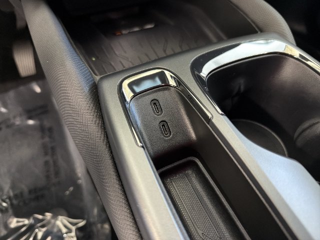Certified 2026 Chevrolet Equinox EV RS w/ Active Safety Package 3 AWD/4WD image 30