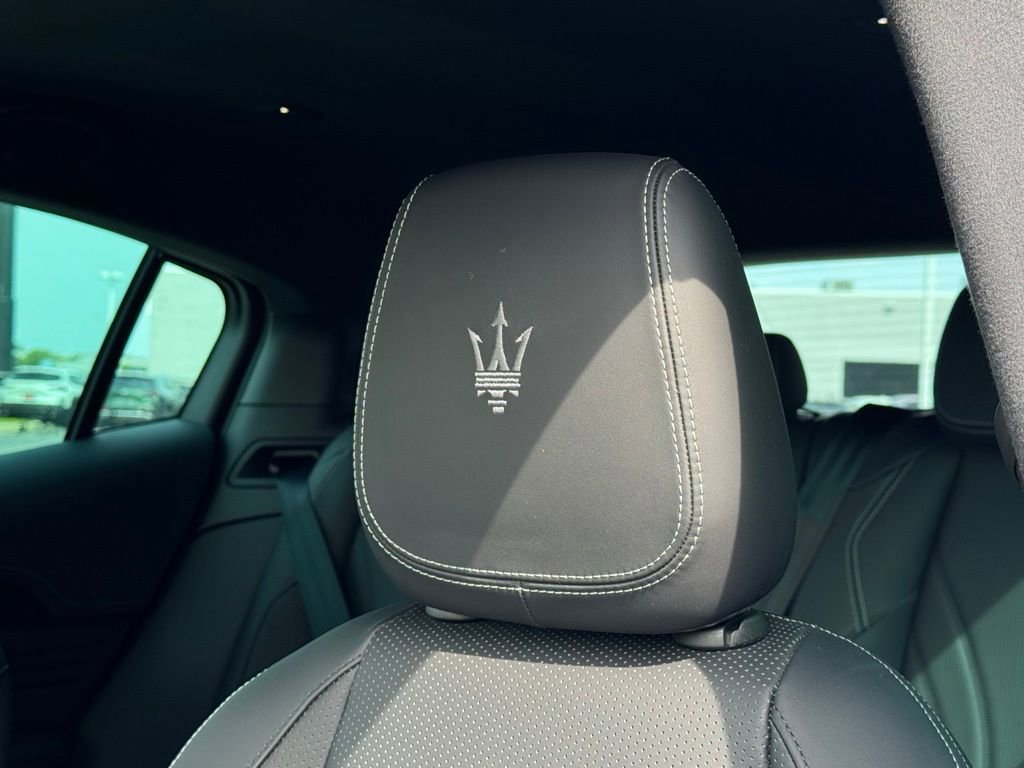 Certified 2024 Maserati Grecale GT image 8