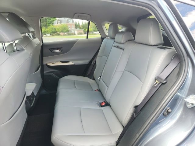 Used 2024 Toyota Venza XLE AWD/4WD image 11