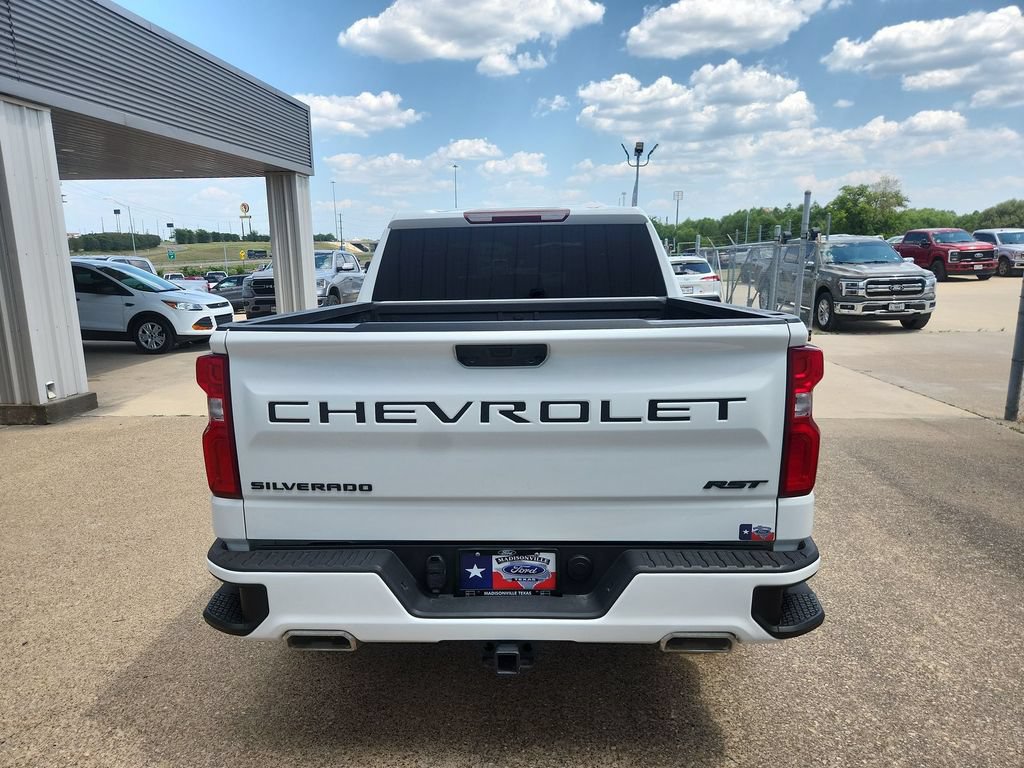 Used 2024 Chevrolet Silverado 1500 RST AWD/4WD image 7