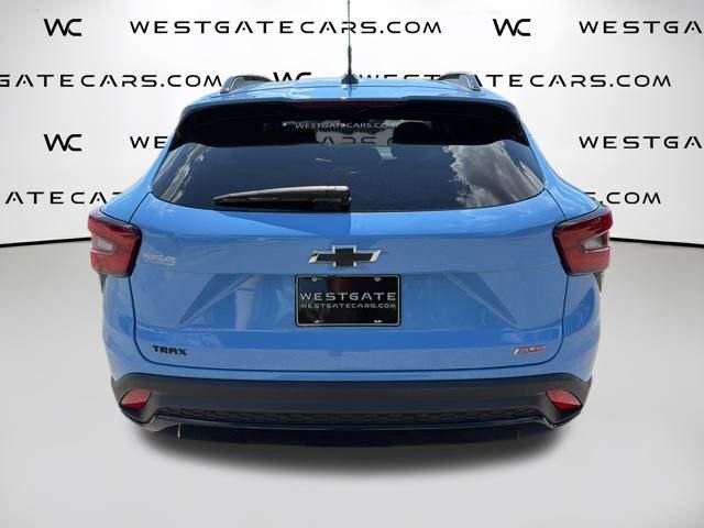 Used 2024 Chevrolet Trax RS w/ Sunroof Package image 8