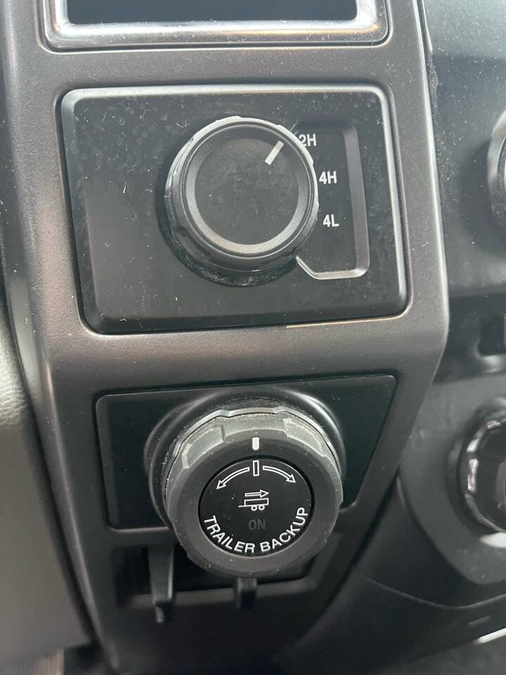 Used 2016 Ford F150 XLT w/ Trailer Tow Package image 30