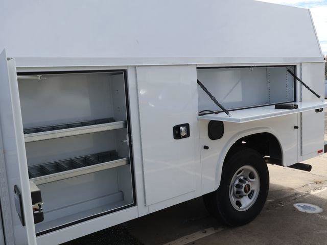 New 2025 GMC Savana 3500 w/ Power Convenience Package image 9