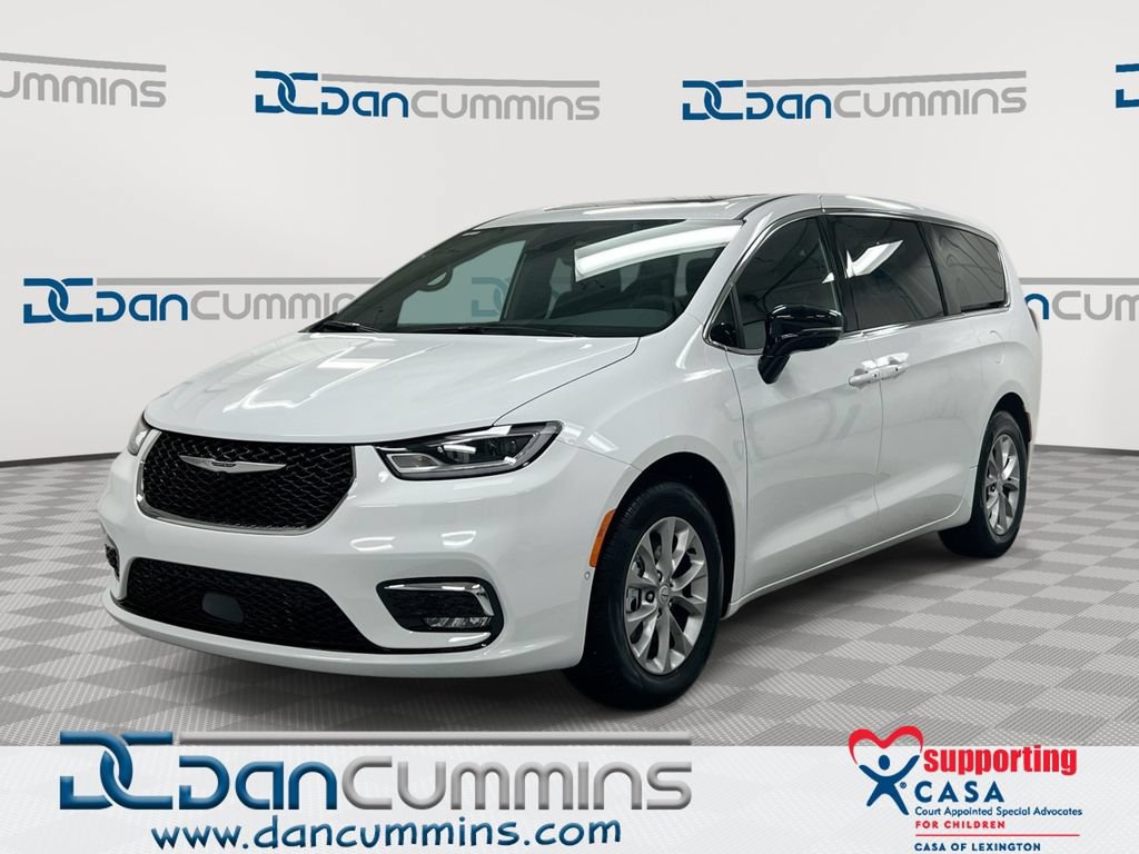 New 2026 Chrysler Pacifica Limited