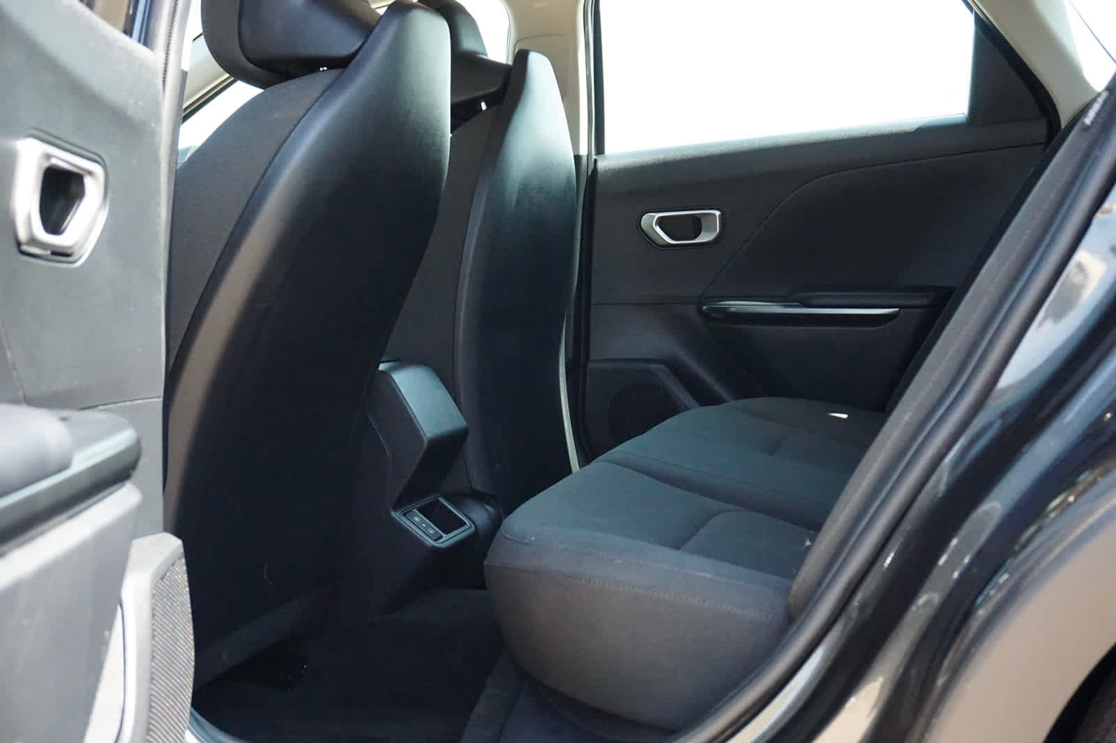 Used 2026 Kia K4 FWD image 28