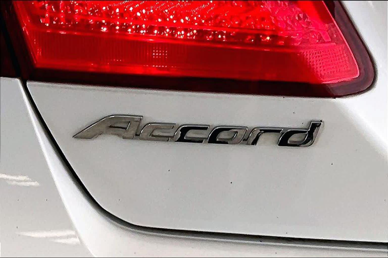 Used 2015 Honda Accord Sport image 29