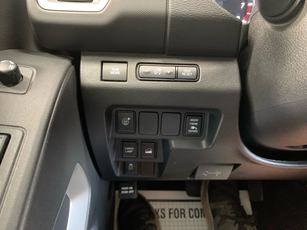 Used 2022 Nissan Frontier SV image 36