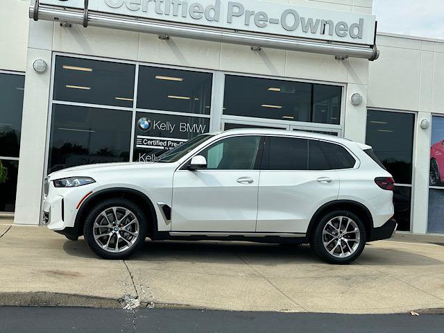Used 2024 BMW X5 xDrive40i w/ Premium Package AWD/4WD image 5