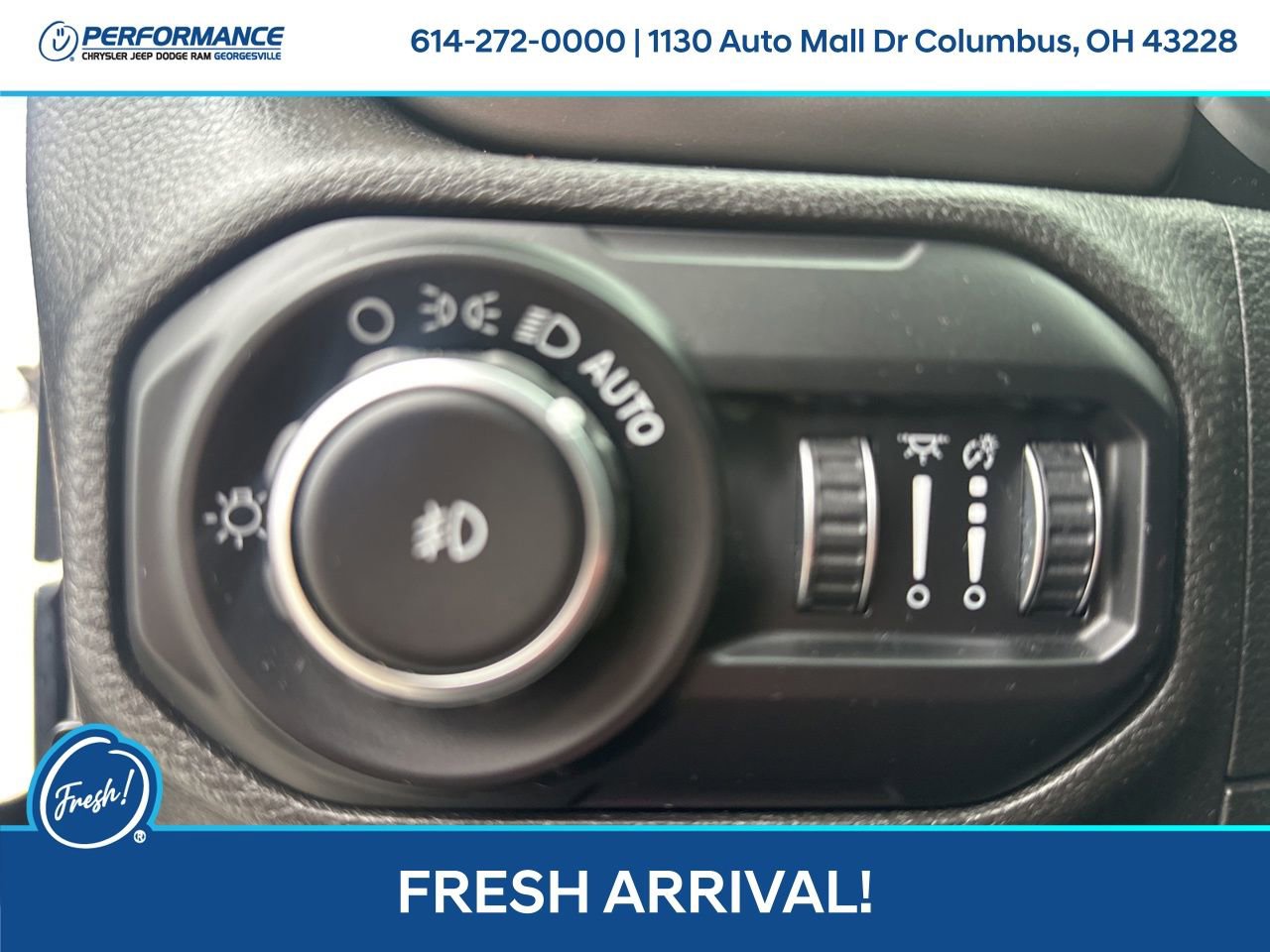 Used 2020 Jeep Wrangler Unlimited Willys image 16