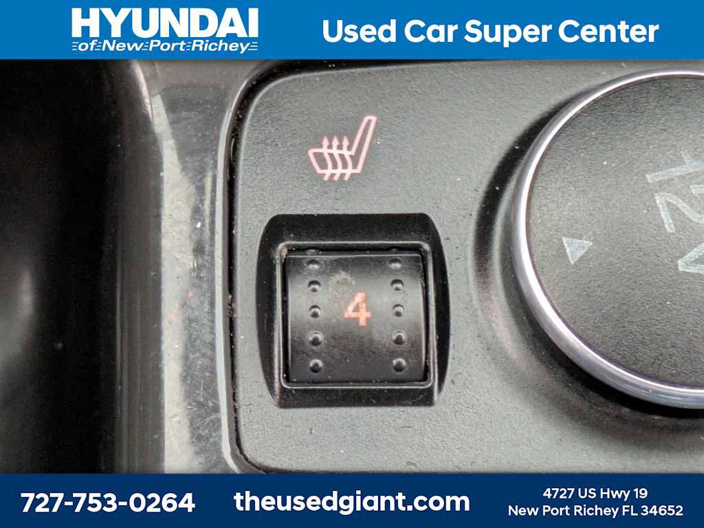 Used 2015 Ford Escape Titanium w/ Equipment Group 301A FWD image 28